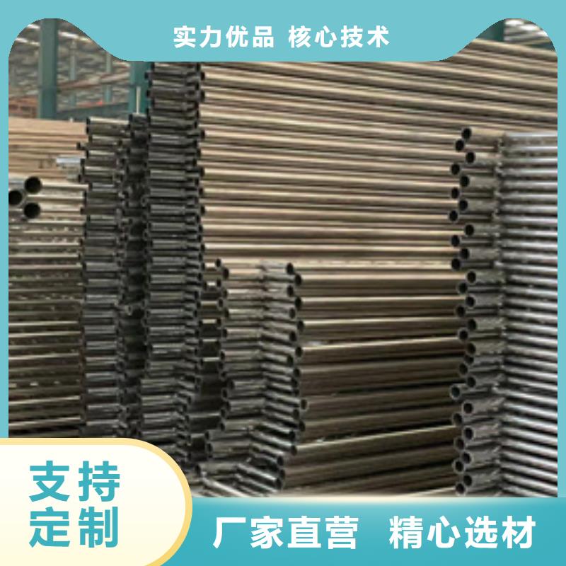 道路护栏精工细作品质优良