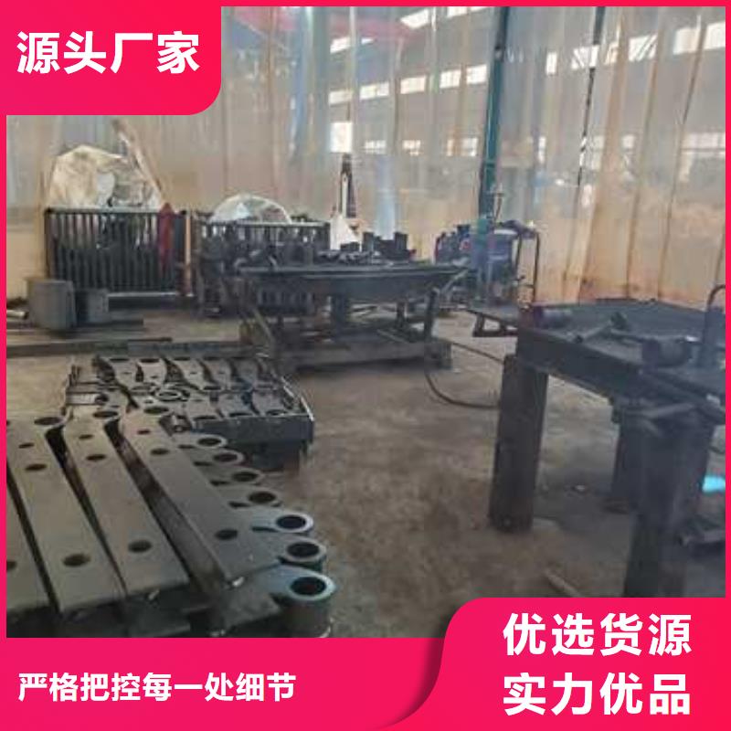 道路护栏实拍展现