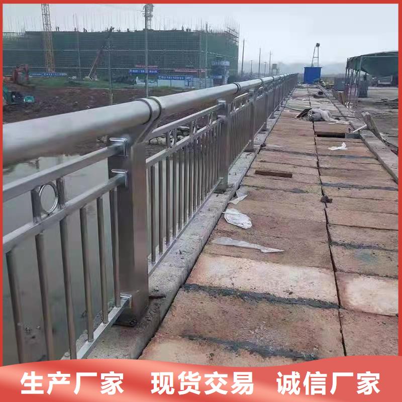 不锈钢桥梁防撞护栏、不锈钢桥梁防撞护栏厂家直销