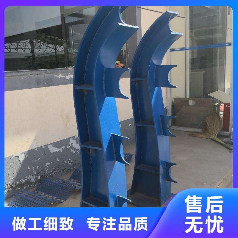 河道护栏钢背木护栏量大从优