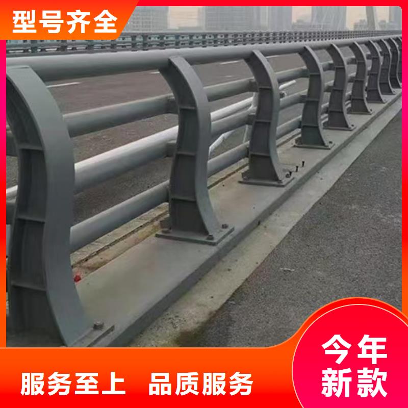道路护栏防撞立柱款式多样