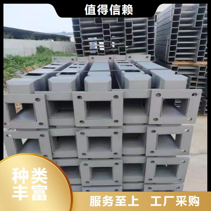 道路护栏,河道护栏厂家大量现货