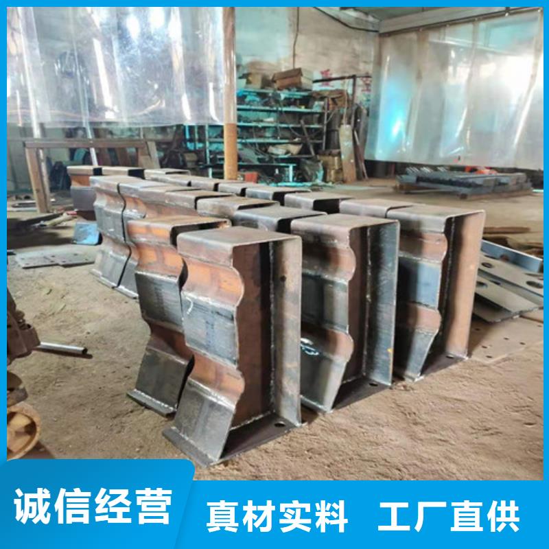 道路护栏防撞护栏立柱用途广泛