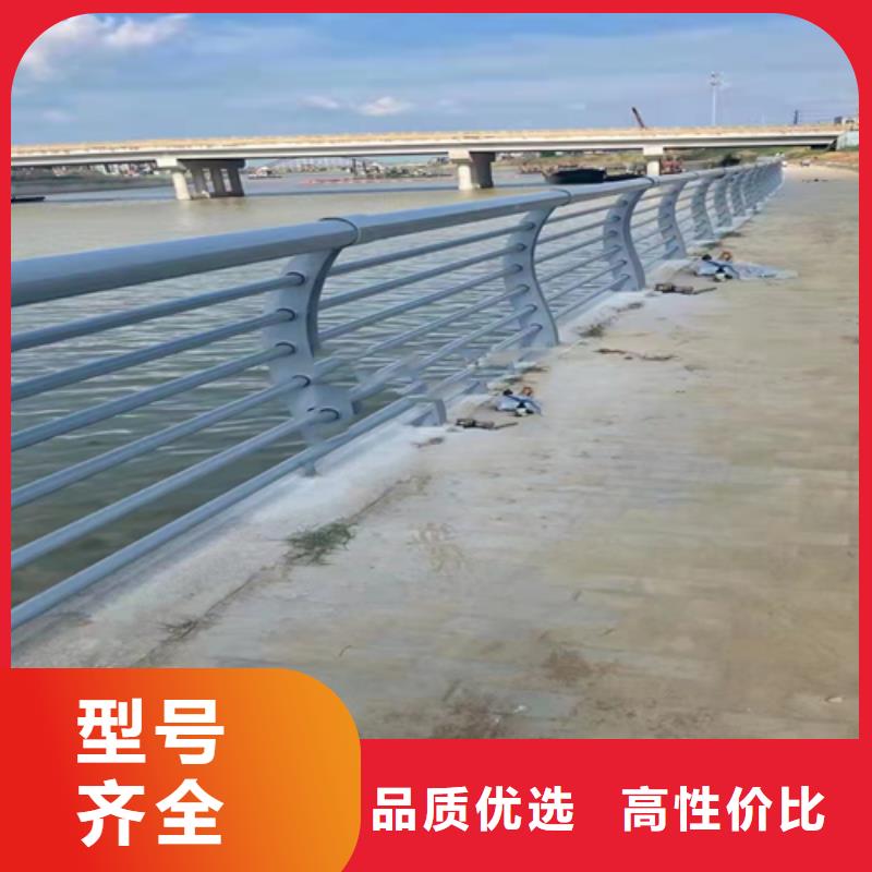 防撞护栏护栏钢板立柱源厂定制
