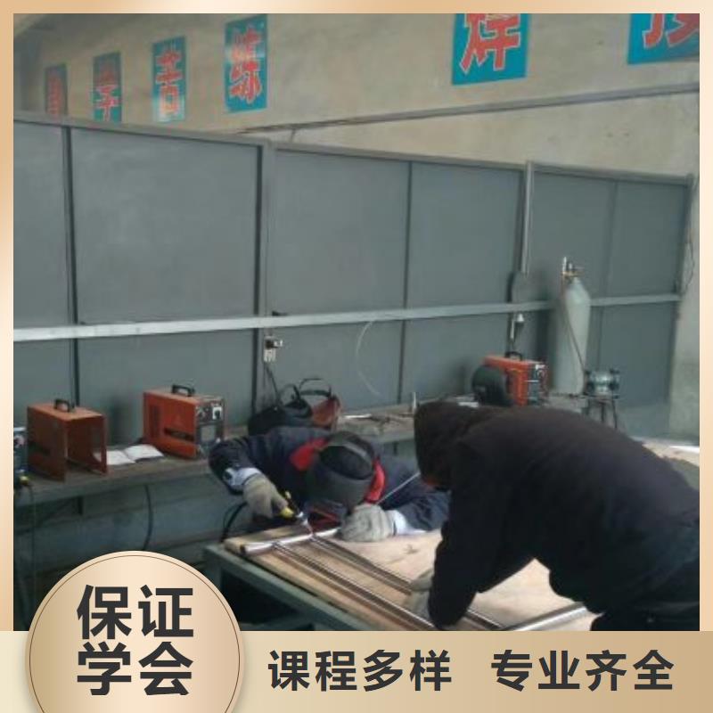 数控车床培训学校视频-龙州|大新|河池|桂林|百色|钦州|北海数控车床培训学校老师专业-虎振技校(崇左市分公司)