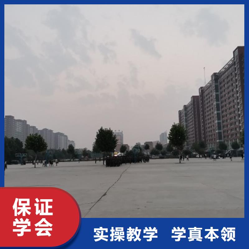 数控学校,挖掘机培训校企共建