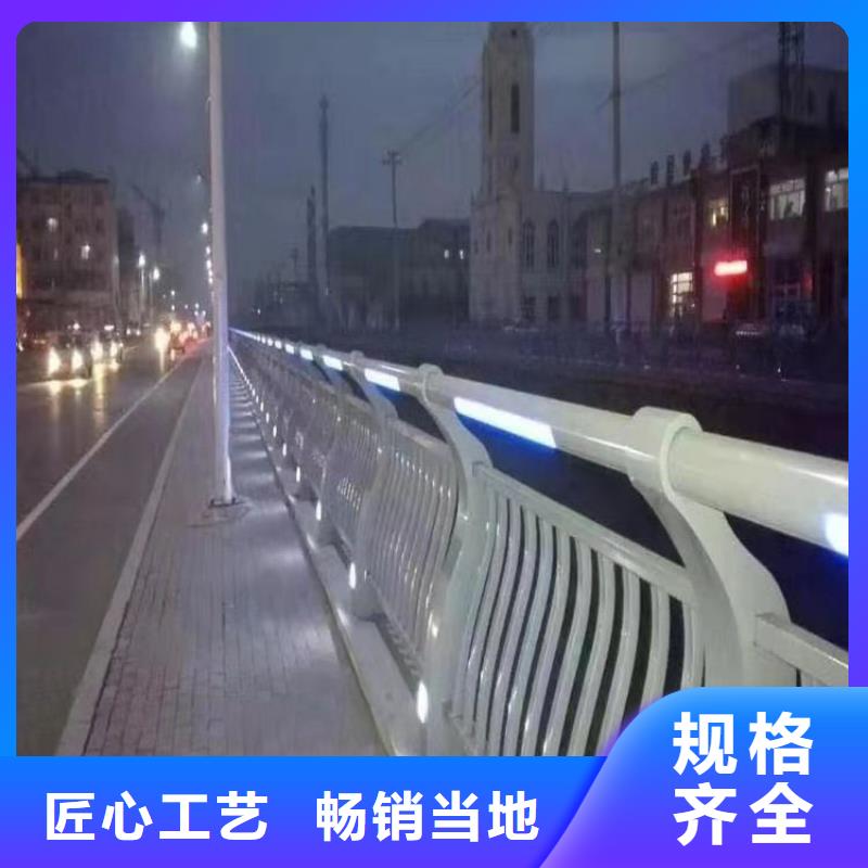 护栏,道路护栏精工细作品质优良