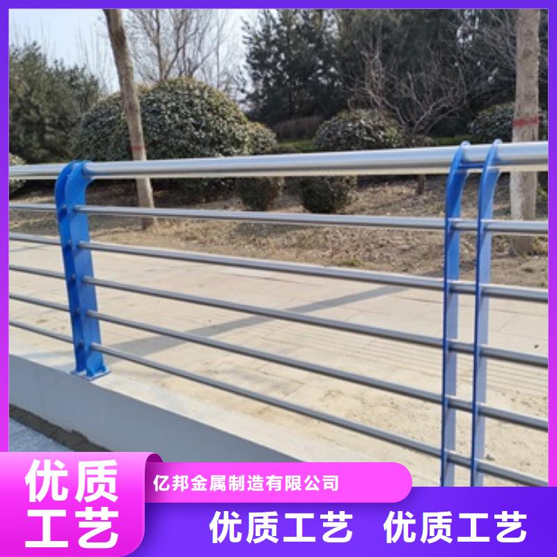 桥梁隔离护栏实力雄厚