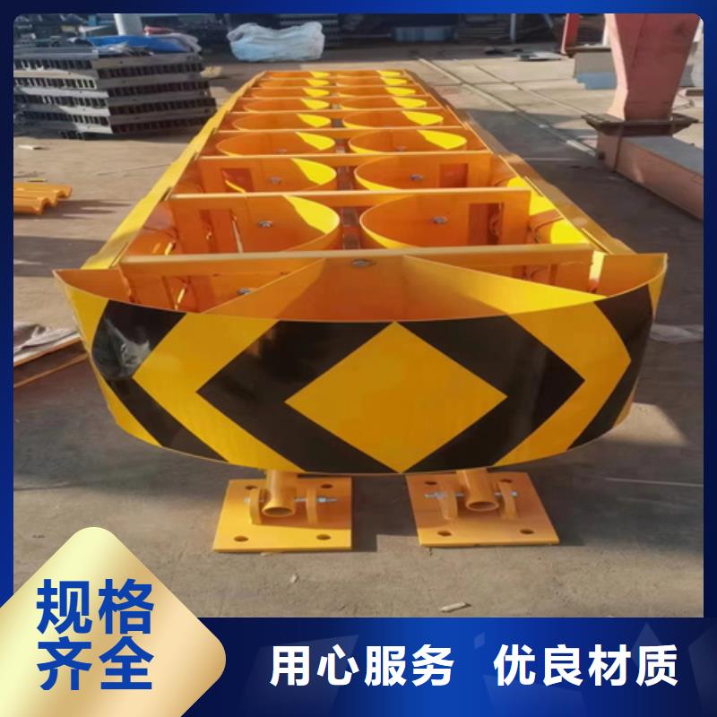 云海旭桥梁护栏施工【波形护栏】,防撞护栏严格把控质量