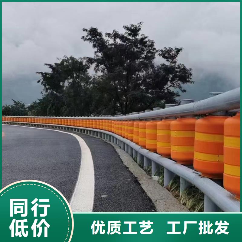 护栏 波形梁防撞护栏专业按需定制
