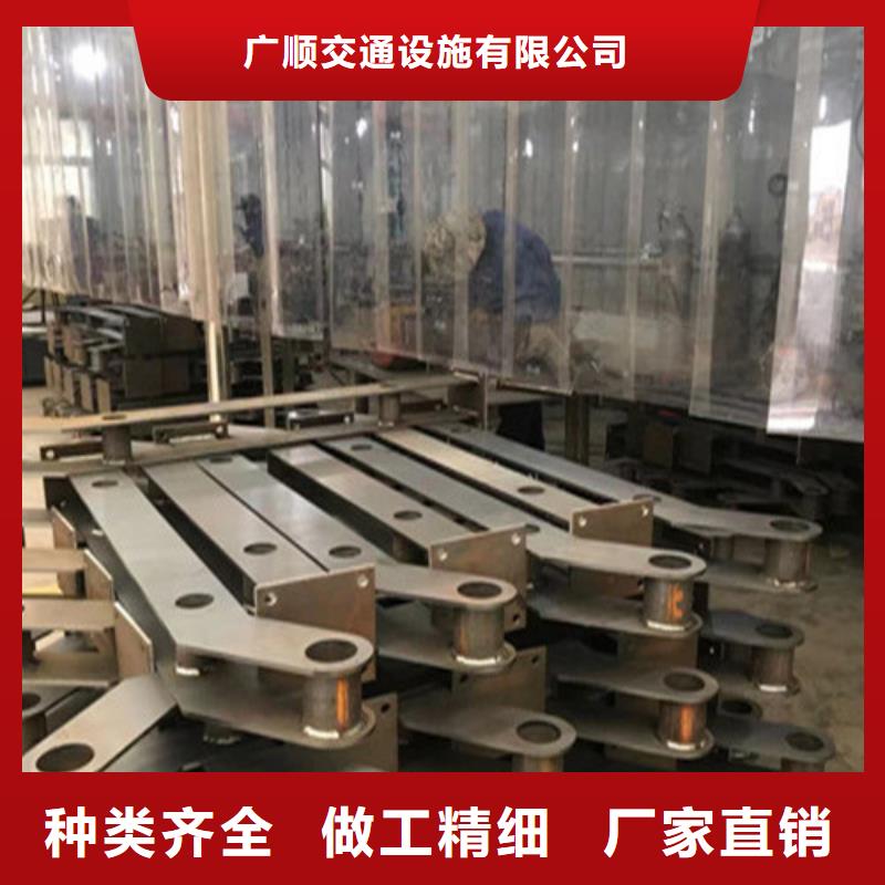 护栏波形护栏立柱产品细节