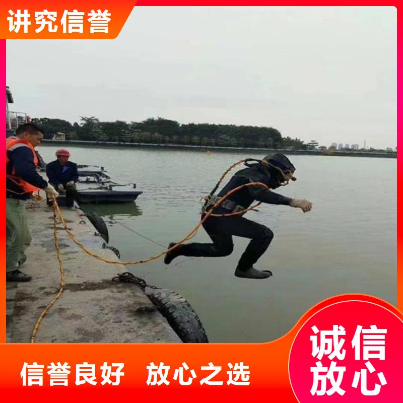 卖潜水员水中拍照的当地厂家