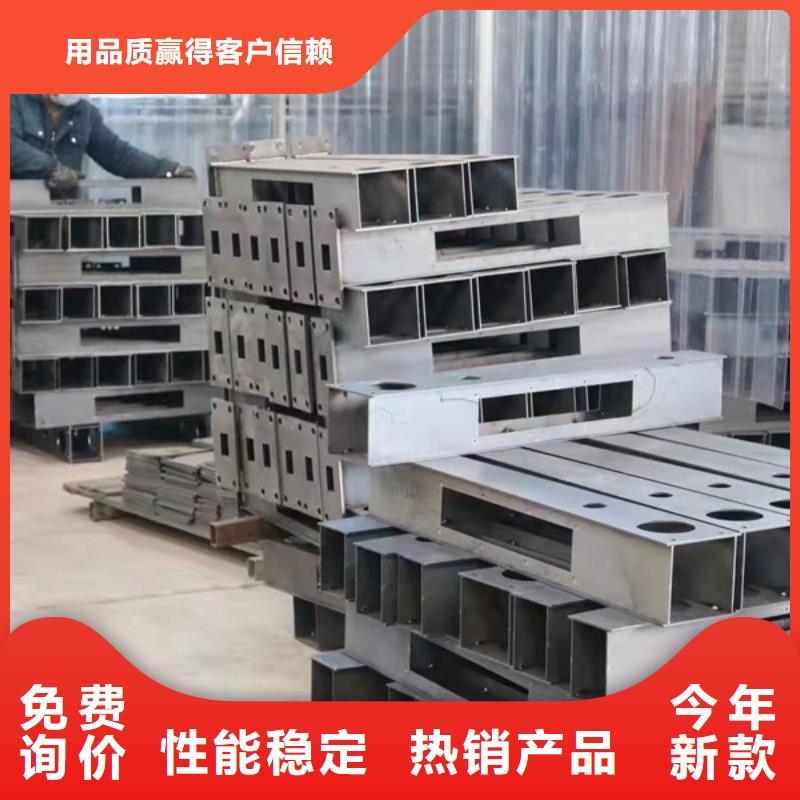 灯光护栏热镀锌立柱现货销售