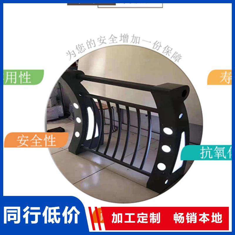 灯光护栏,人行道护栏满足客户需求