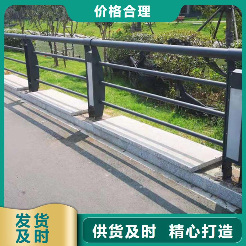 灯光护栏,人行道护栏满足客户需求
