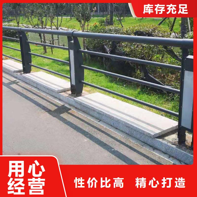 灯光护栏钢板立柱精工打造