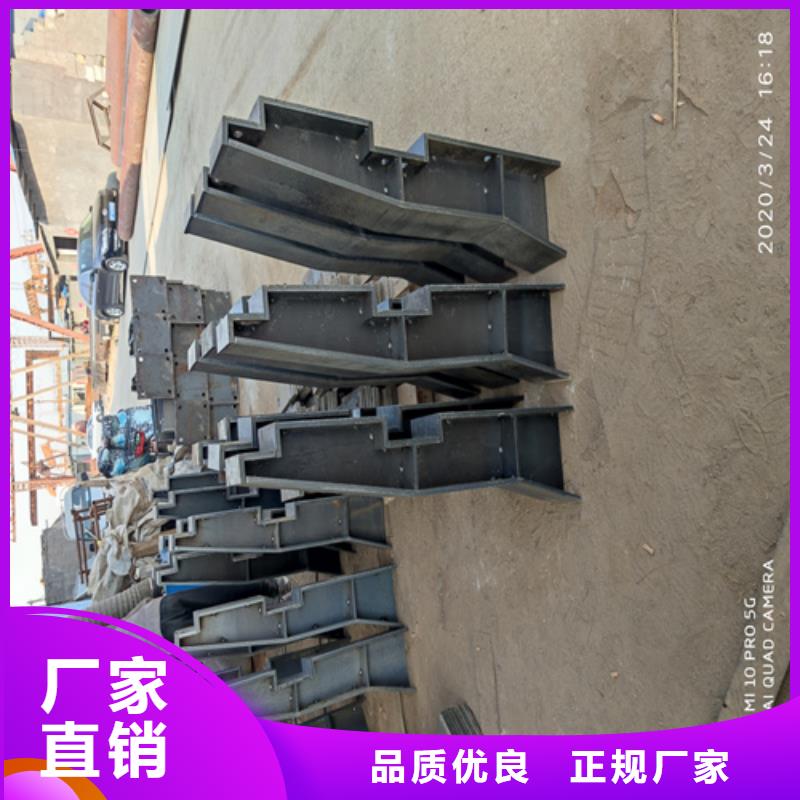 桥梁护栏立柱_防撞护栏立柱严谨工艺