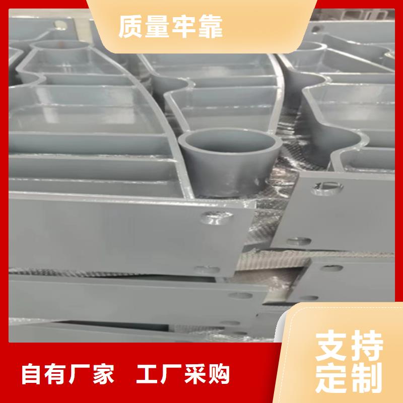 华尔网防撞护栏实体厂家