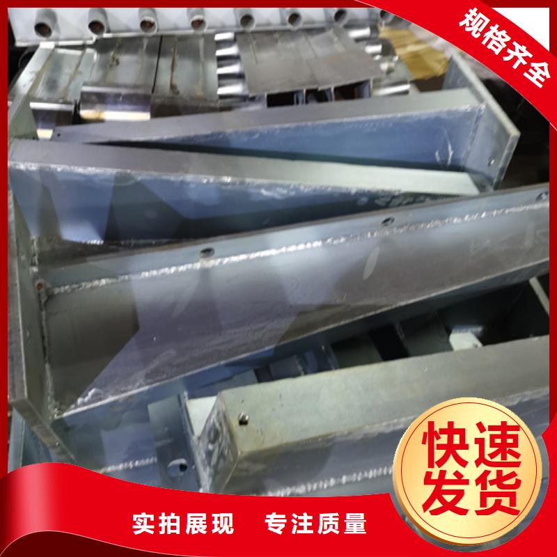 护栏立柱-灯光防撞护栏厂家现货供应