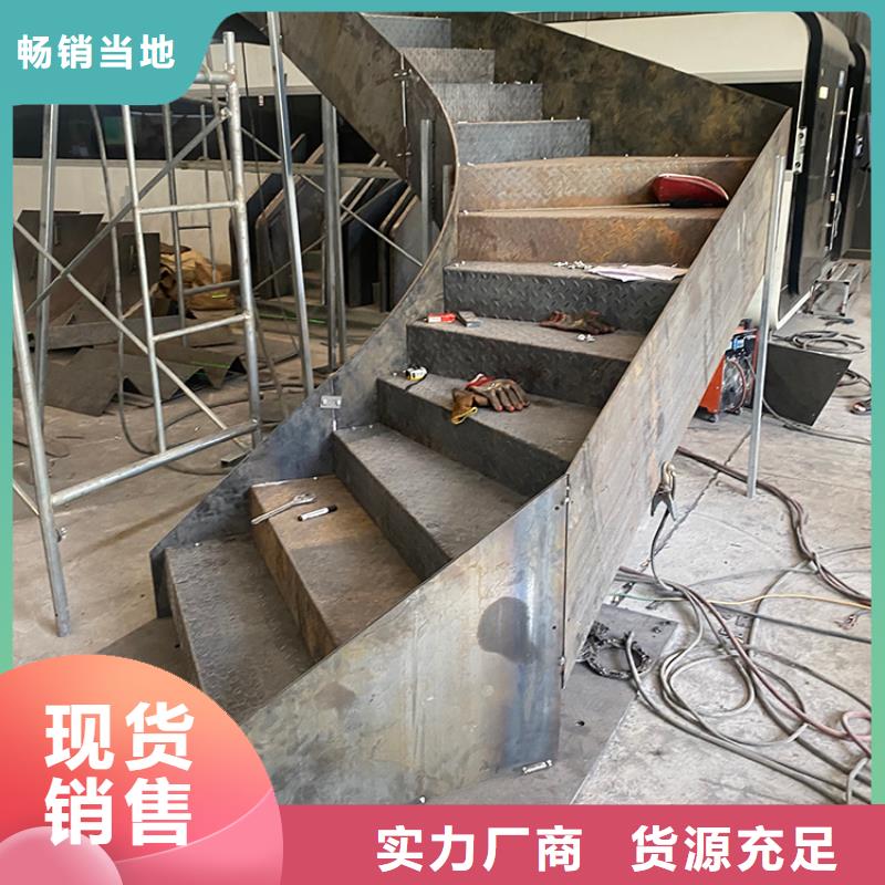 旋转楼梯01_【C系列方形百叶】专业信赖厂家 宇通通风设备(营口市分公司)