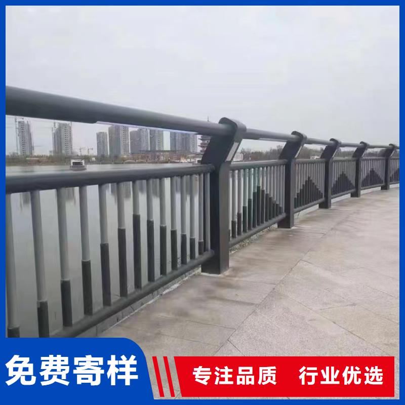 金宝诚热镀锌立柱桥梁防撞护栏场报价