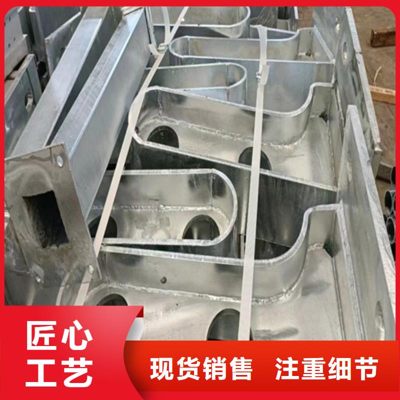 立柱图片大全价格低