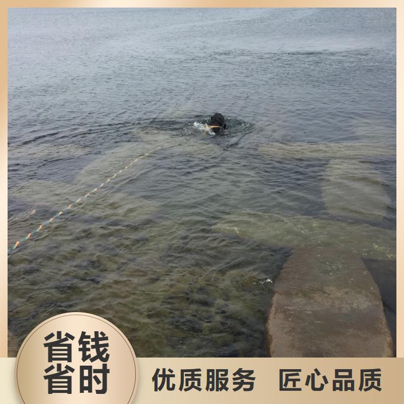 模袋混凝土施工队