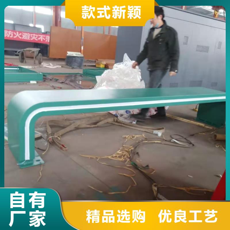 景区道路候车亭
