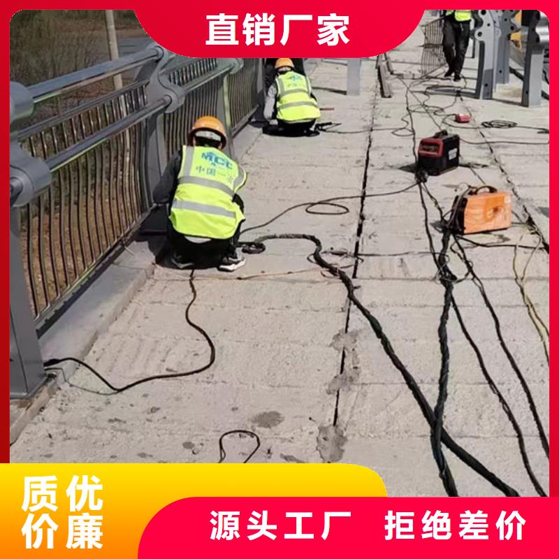 价格实惠高速路镀锌防护栏