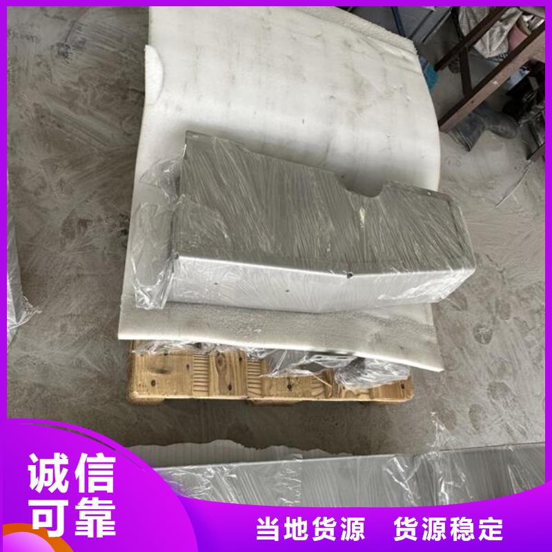 不锈钢管喷砂表面处理设备价格