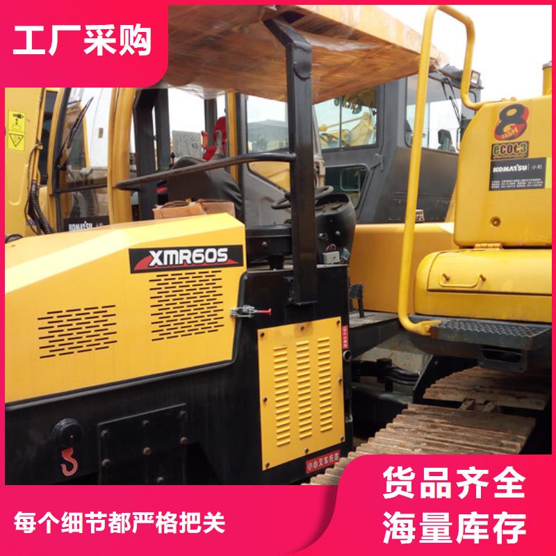 二手压路机二手汽车吊免费回电